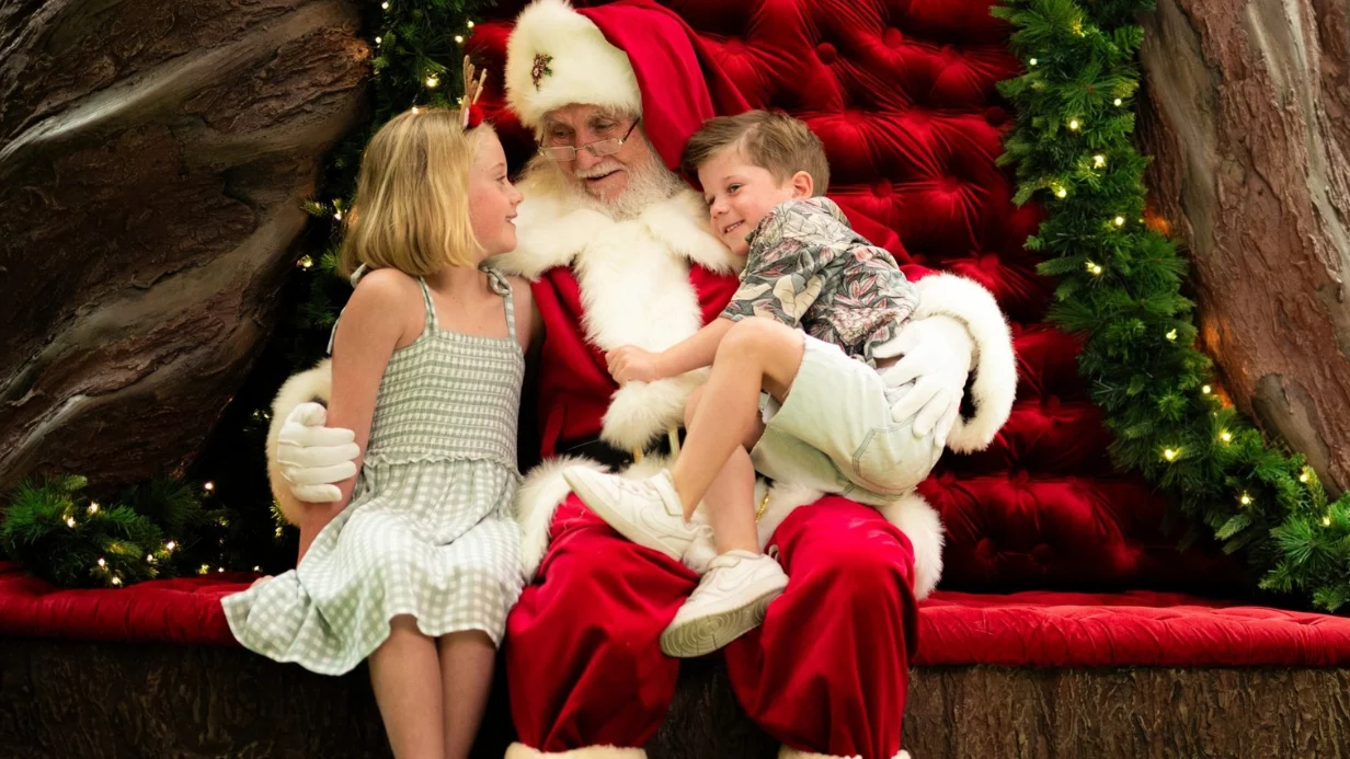 Santa photos at Pacific Epping